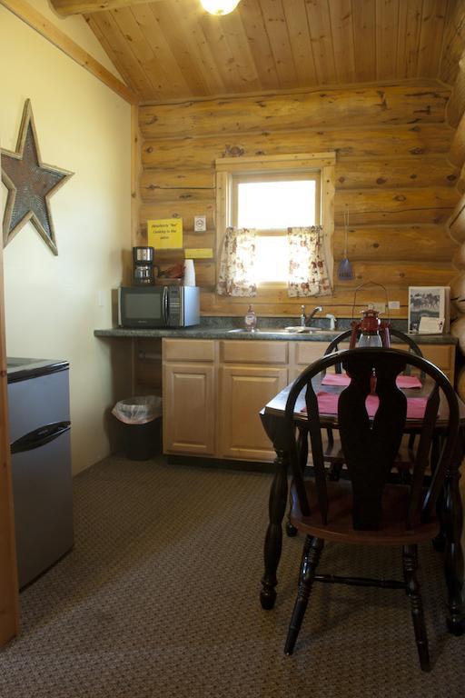 Rand Creek Ranch Hotell Wapiti Eksteriør bilde